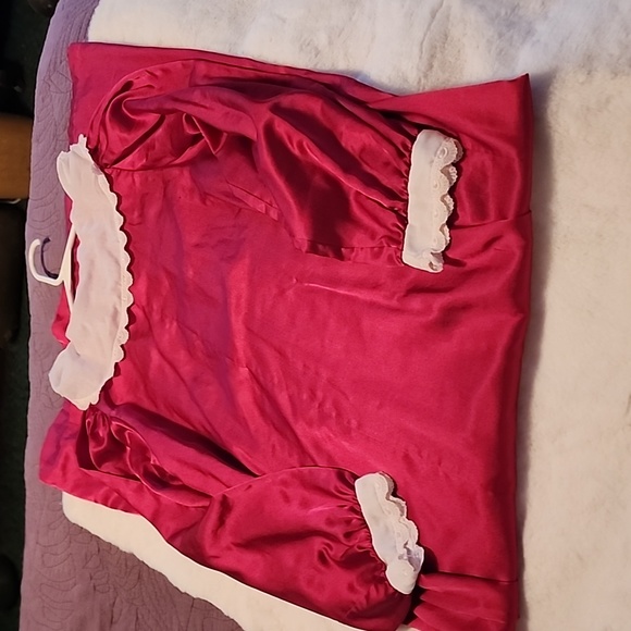 LADIES BRANDYWINES FULL LENGTH SATIN NIGHTGOWN - Picture 5 of 6